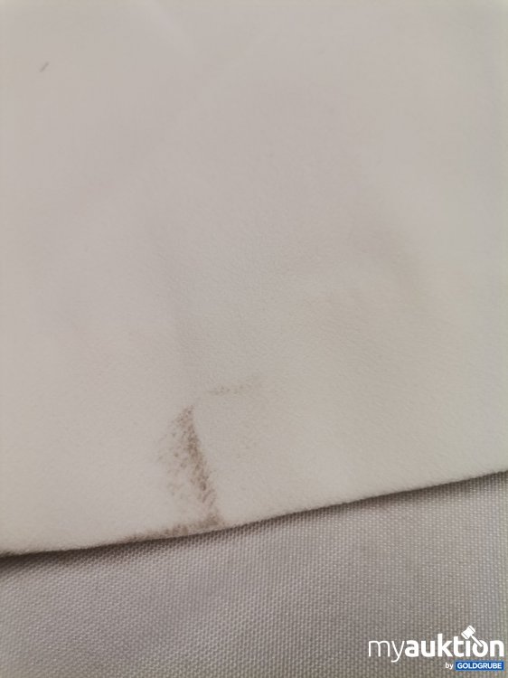 Artikel Nr. 836814: Zara Hose verschmutzt 