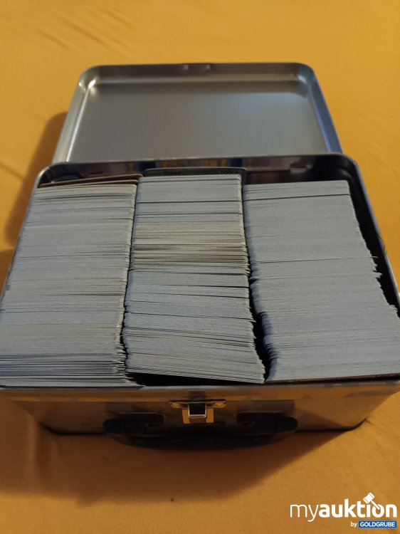 Artikel Nr. 906814: Volle Pokemon Metall Box mit ca. 1100 Karten