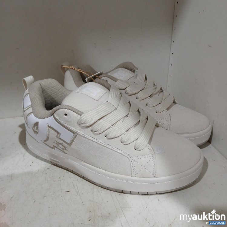 Artikel Nr. 469815 Artikel Nr. 469815: DC Court Graffik SE Sneaker