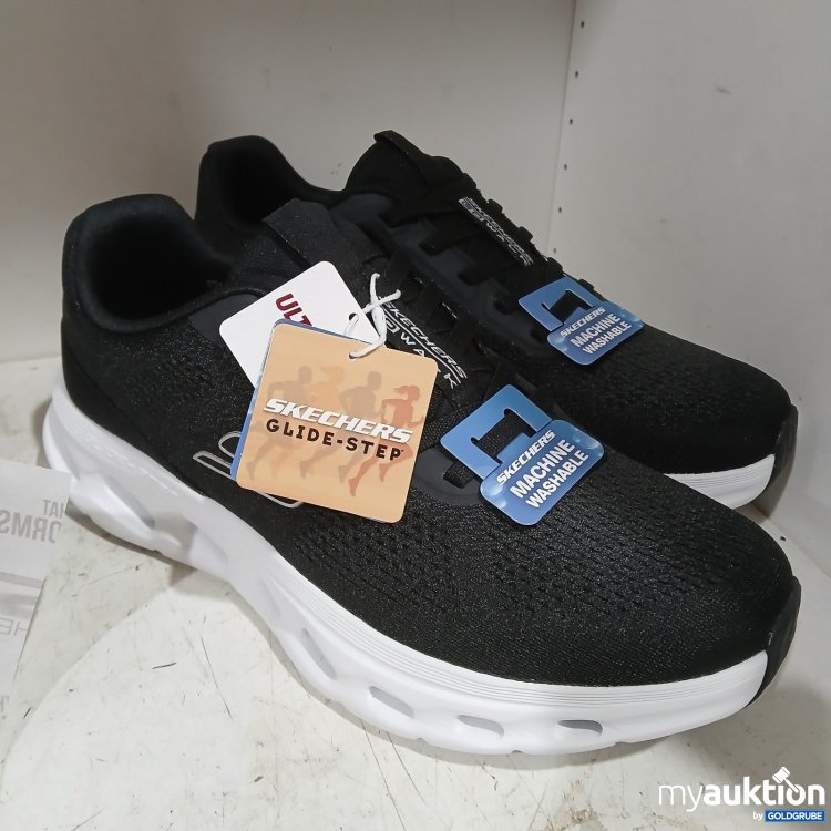 Artikel Nr. 469816 Artikel Nr. 469816: Skechers Glide-Step Herrenschuhe