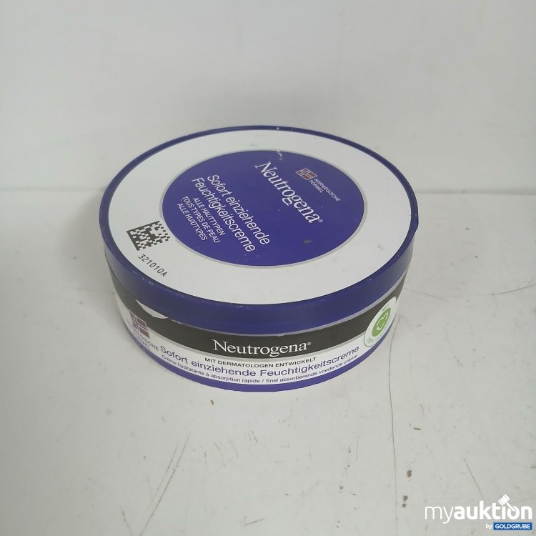 Artikel Nr. 826816 Artikel Nr. 826816: Neutrogena Feuchtigkeitscreme 200ml