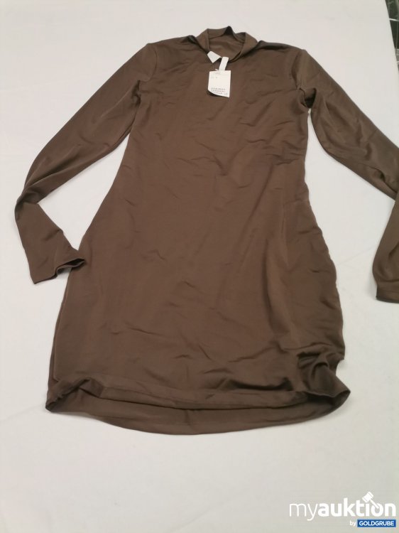 Artikel Nr. 836817: H&M Minikleid 