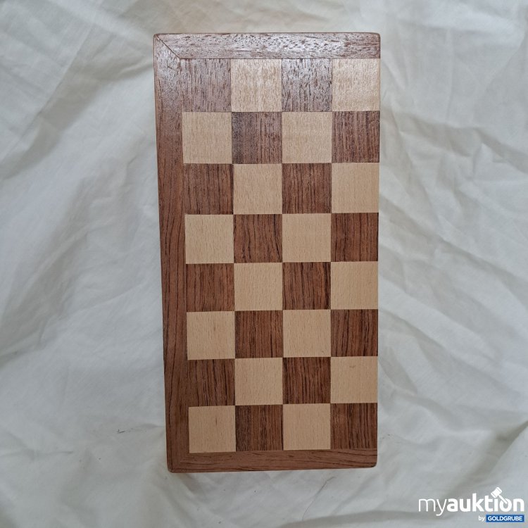 Artikel Nr. 815819: Schach aufklappbar mit Figuren