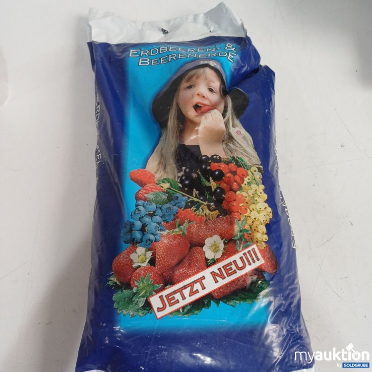 Artikel Nr. 987820 Artikel Nr. 987820: Erdbeerhof Zehelein-Schemm Erdbeeren- und Beeterde 15L