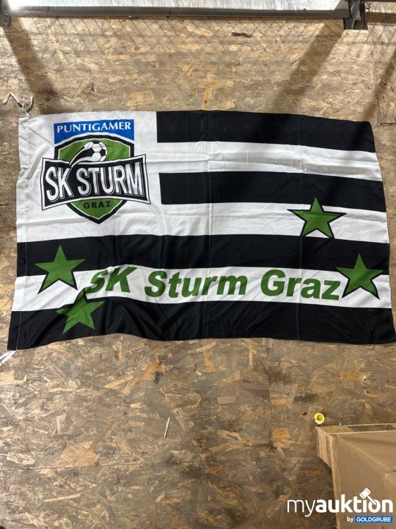 Artikel Nr. 357828: SK Sturm Flagge mit grünen Sternen