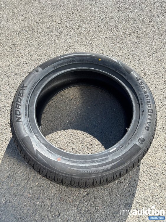 Artikel Nr. 445828 Artikel Nr. 445828: Nordexx 215/55 R17 98V XL Ganzjahresreifen