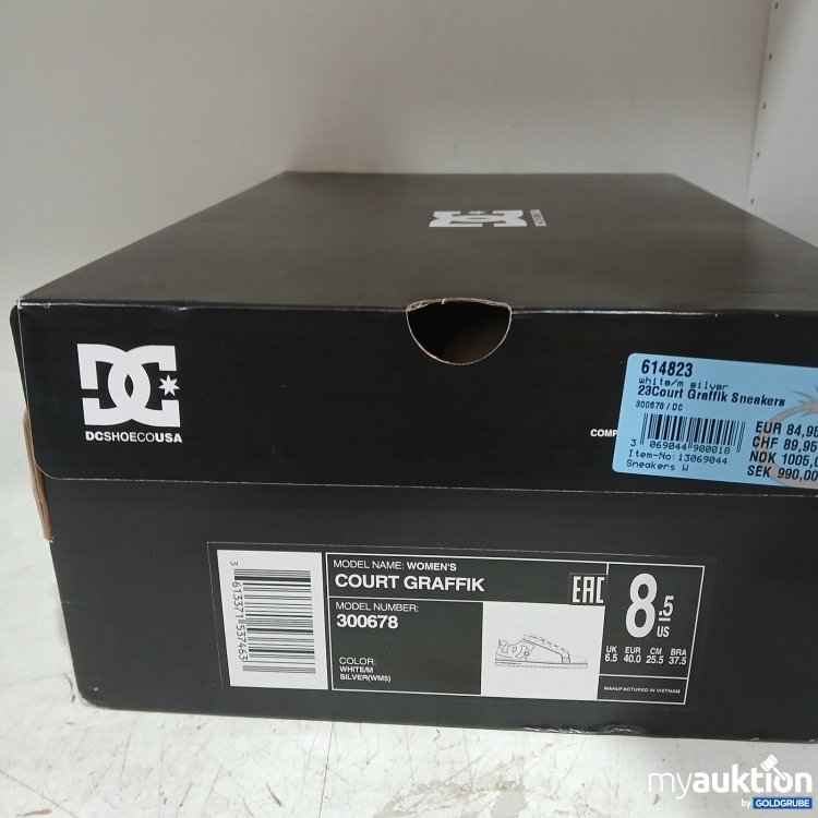 Artikel Nr. 469831 Artikel Nr. 469831: DC Court Graffik Damen Sneaker