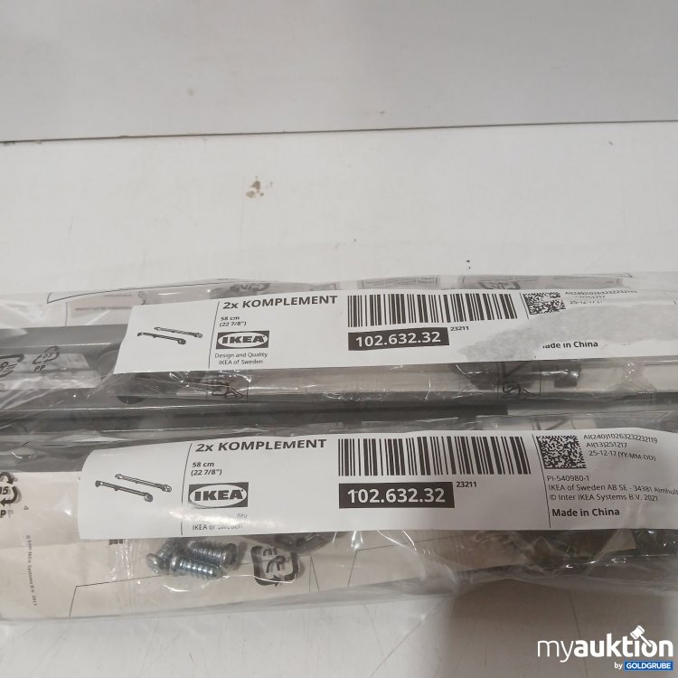 Artikel Nr. 471831 Artikel Nr. 471831: IKEA 2x KOMPLEMENT 58 cm Stangen anthrazit
102.632.32