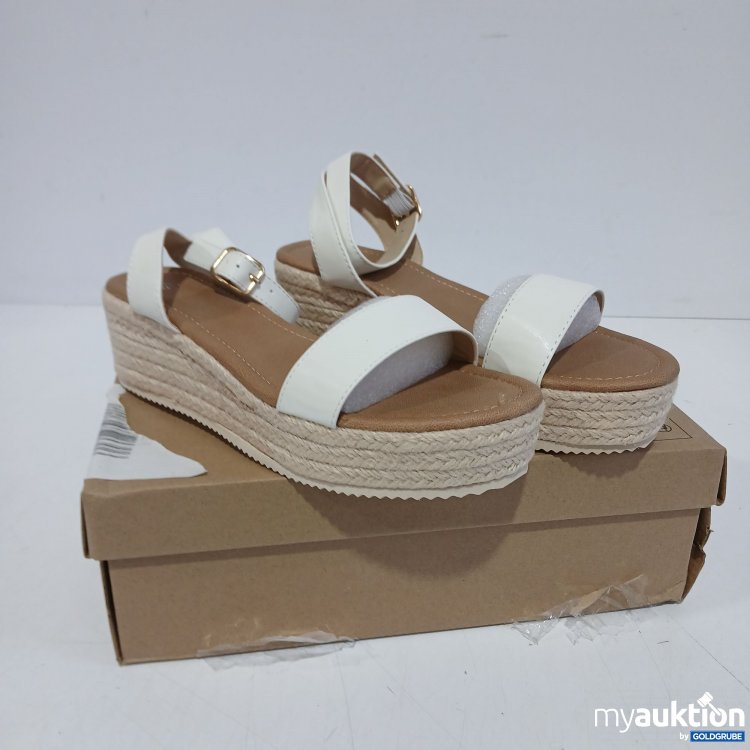 Artikel Nr. 870833 Artikel Nr. 870833: Sandalen