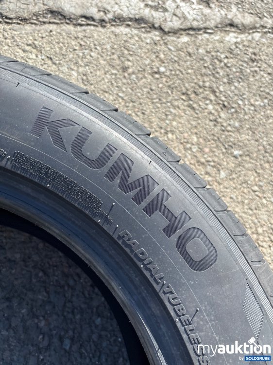 Artikel Nr. 445836 Artikel Nr. 445836: Kumho Autoreifen 235/55 ZR17 103W