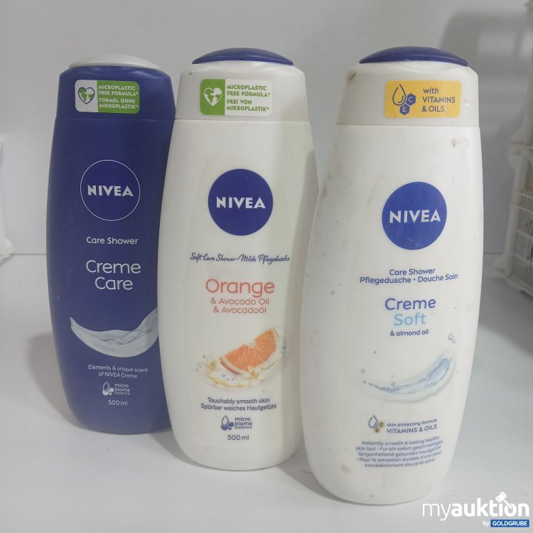 Artikel Nr. 843836 Artikel Nr. 843836: Diverse Nivea Pflegedusche 3x500ml