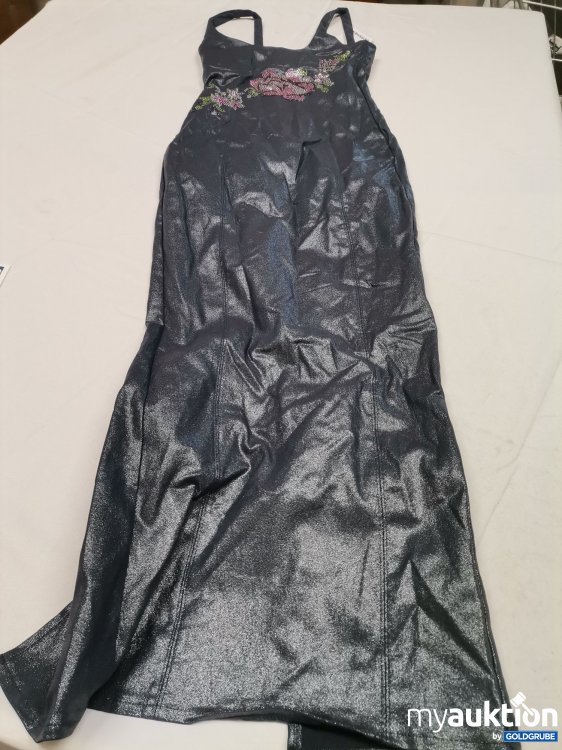 Artikel Nr. 879836 Artikel Nr. 879836: Bershka Kleid