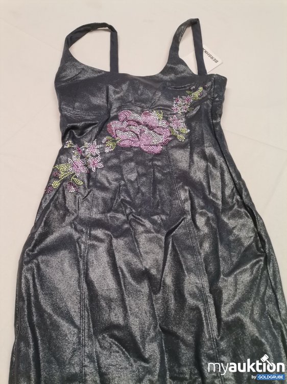 Artikel Nr. 879836 Artikel Nr. 879836: Bershka Kleid
