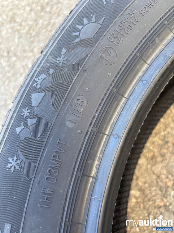 Artikel Nr. 445839 Artikel Nr. 445839: Semperit Allseason-Grip 175/65 R17 87 H
