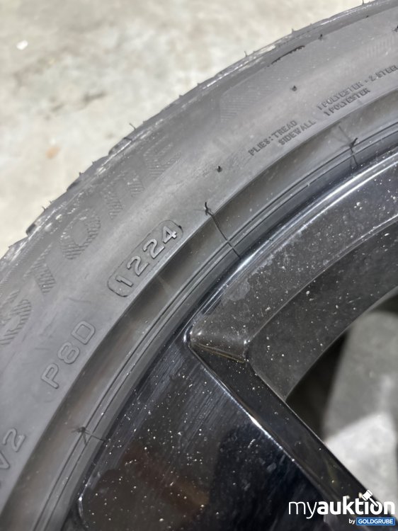 Artikel Nr. 435840 Artikel Nr. 435840: Bridgestone Reifen mit VW Felge 215/50R18