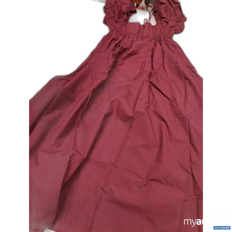 Artikel Nr. 879844 Artikel Nr. 879844: Asos Kleid
