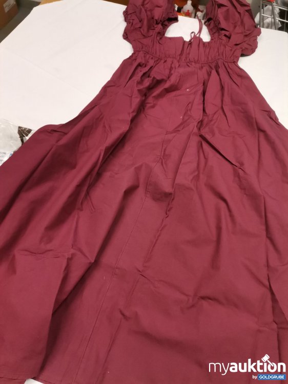 Artikel Nr. 879844 Artikel Nr. 879844: Asos Kleid