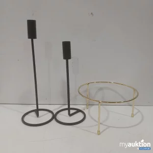 Artikel Nr. 471845: 2 Stk. Kerzenhalter Metall schwarz und 1 Stk. Blumenständer Metall gold