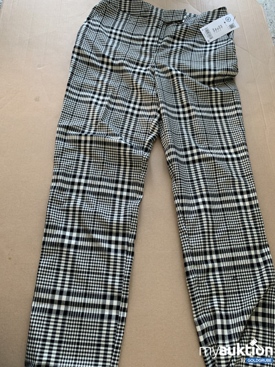 Artikel Nr. 124846 Artikel Nr. 124846: Orsay Hose