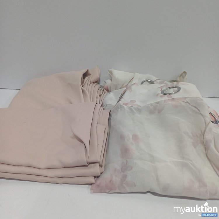 Artikel Nr. 523846: Vorhänge 2xRosa, 3x Weiß, Rosa geblühmt