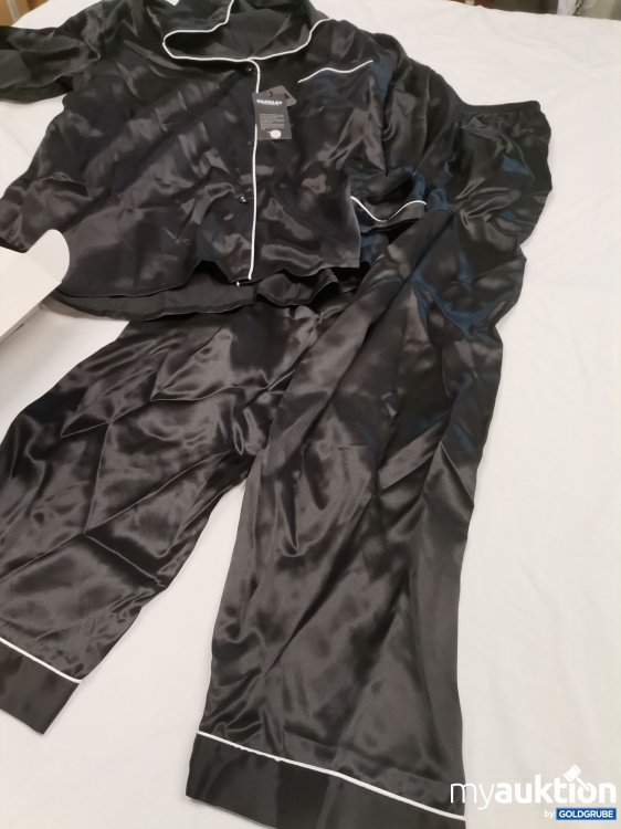 Artikel Nr. 880846 Artikel Nr. 880846: Silksilky Pyjama