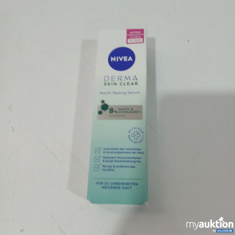Artikel Nr. 918846: NIVEA DERMA SKIN CLEAR Nacht Peeling Serum