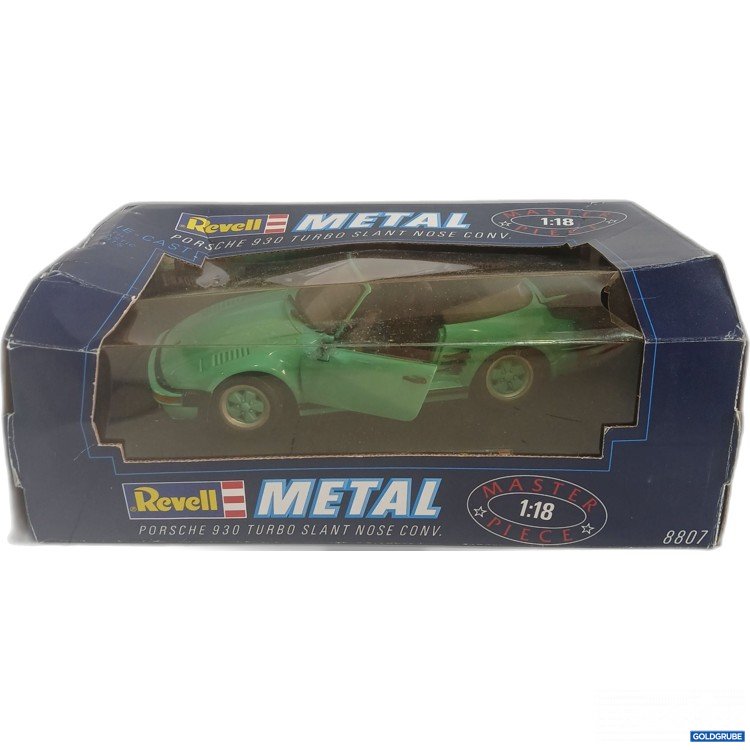 Artikel Nr. 992847: Revell Metall Porsche 930 Turbo slant nose Conv. 1:18 8807 
