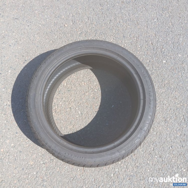 Artikel Nr. 440848: Pirelli 225/40ZR19 Reifen
