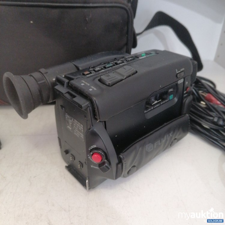 Artikel Nr. 717849: Fujix Stereo Kamera mit Zubehör 