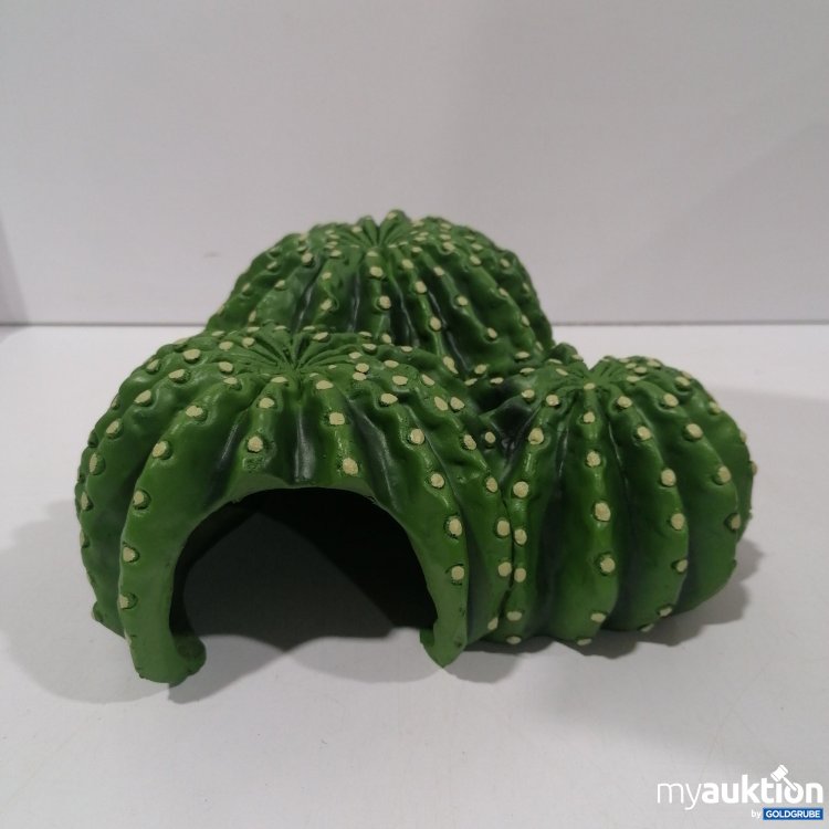 Artikel Nr. 876849 Artikel Nr. 876849: Navaris Reptile Cactus Size:22.5×22×10cm
