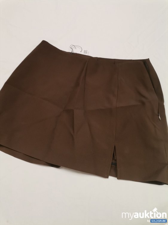 Artikel Nr. 880850 Artikel Nr. 880850: Stradivarius Skort