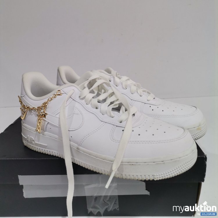 Artikel Nr. 869851 Artikel Nr. 869851: Nike airforce 1 07 lx Verschmutzt