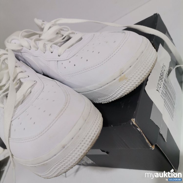 Artikel Nr. 869851 Artikel Nr. 869851: Nike airforce 1 07 lx Verschmutzt