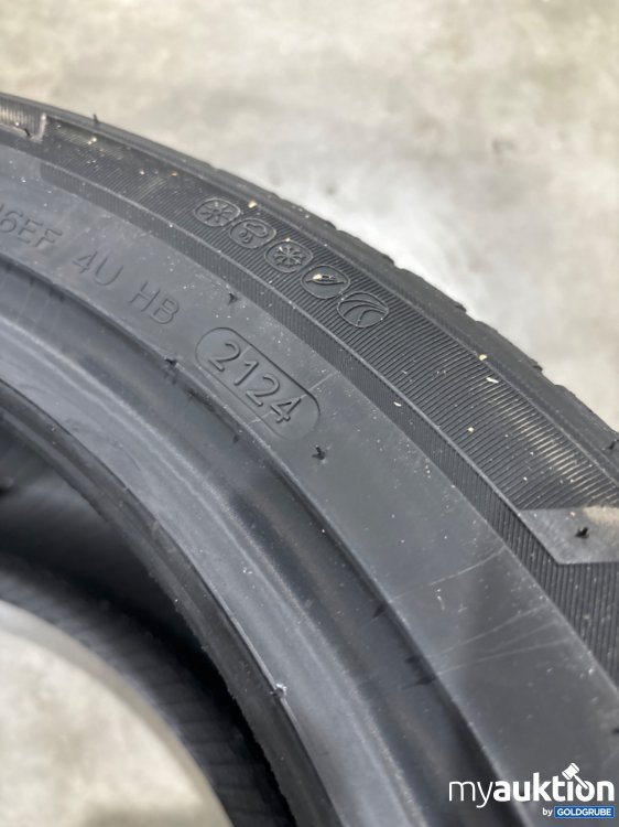 Artikel Nr. 435852 Artikel Nr. 435852: Hankook Reifen 245/45R18