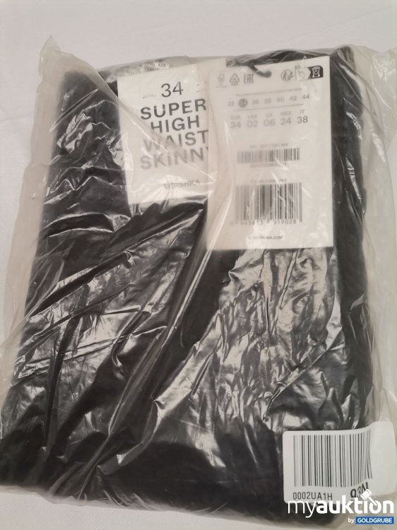 Artikel Nr. 862852: Bershka super high waist skinny Jeans 
