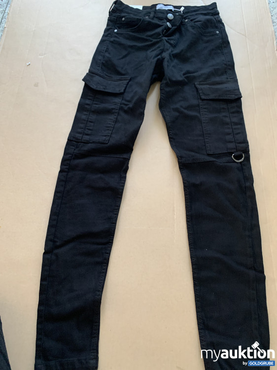 Artikel Nr. 124853 Artikel Nr. 124853: Bershka Hose