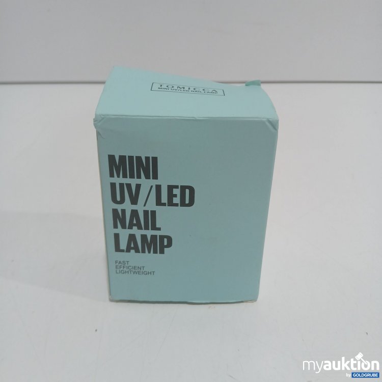 Artikel Nr. 910853 Artikel Nr. 910853: Tomicca Mini UV/LED Nail Lamp