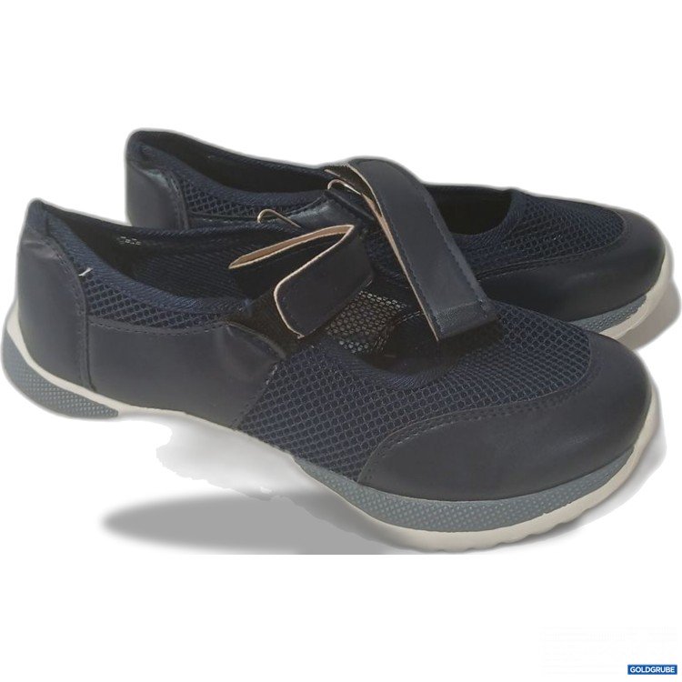 Artikel Nr. 930855 Artikel Nr. 930855: Diverse Schuhe mit Klettverschluss. Farbe: Dunkelblau Gr 39