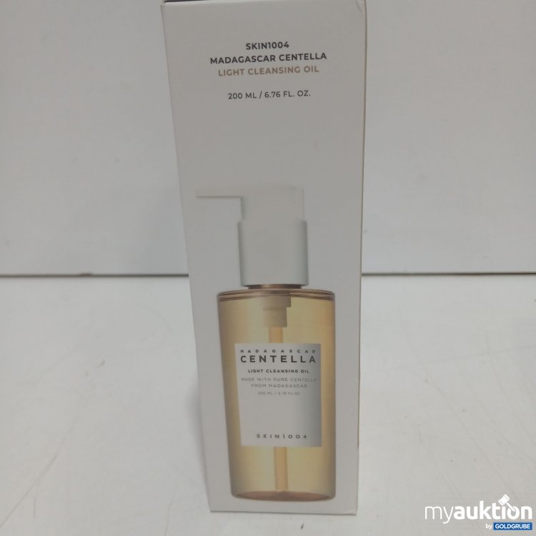 Artikel Nr. 997857 Artikel Nr. 997857: Madagascar Centella Double Cleansing Duo Skin1004 125ml + 200ml