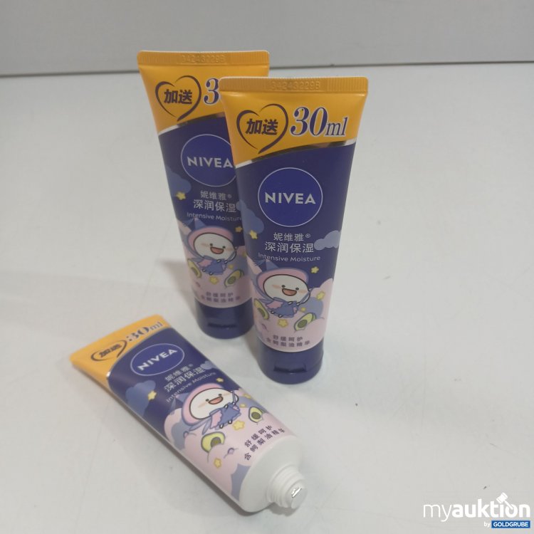 Artikel Nr. 910859 Artikel Nr. 910859: Nivea Intensive Moisture 3x30ml