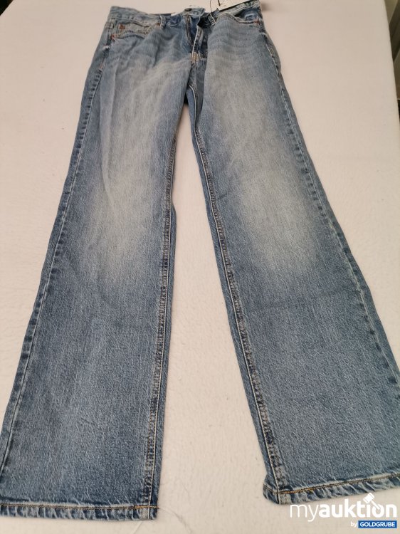 Artikel Nr. 675860 Artikel Nr. 675860: Stradivarius Jeans