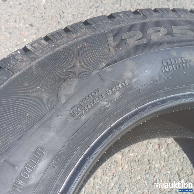 Artikel Nr. 440862: Continental 225/75R16 Reifen