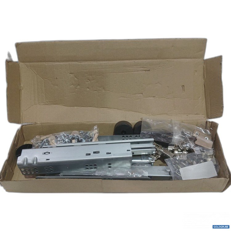 Artikel Nr. 985870: Diverses Möbel Zubehör