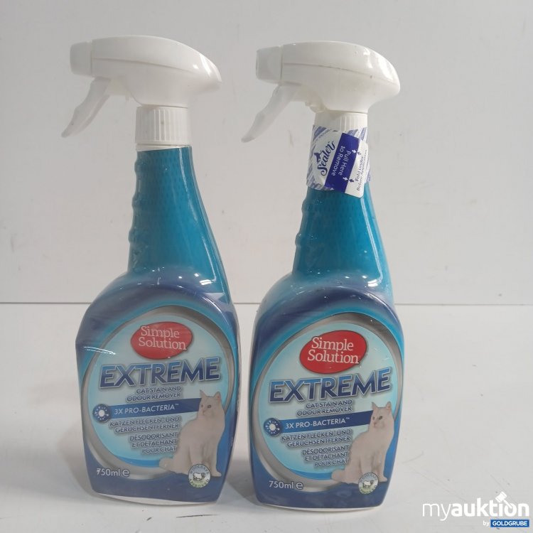 Artikel Nr. 464873: Simple Solution Extreme Katzen Flecken- und Geruchsentferner je 750 ml