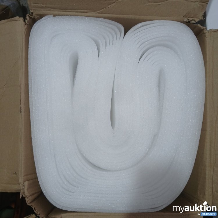 Artikel Nr. 524874 Artikel Nr. 524874: Schaumstoffrolle Verpackungsmaterial Breite: ca. 100 cm Dicke: ca. 3 mm