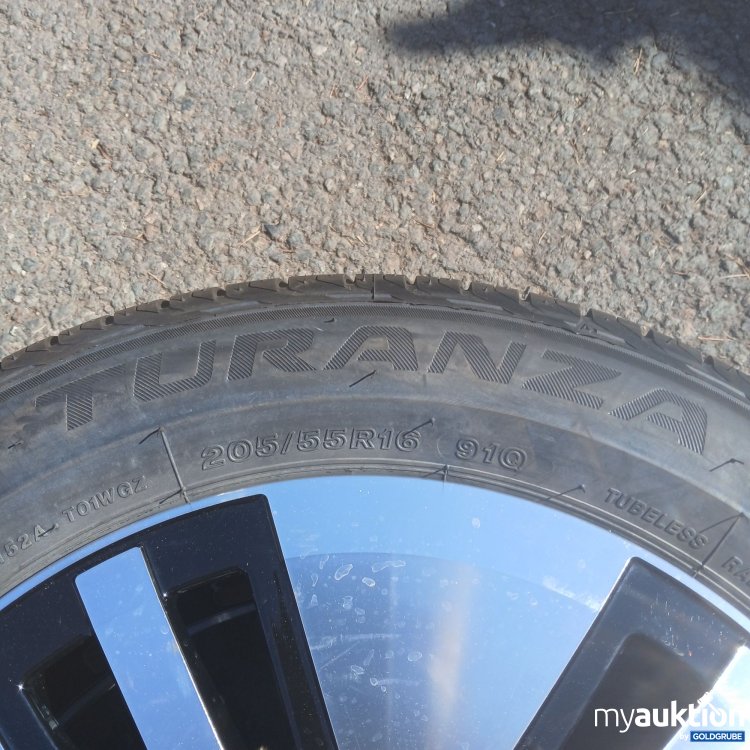 Artikel Nr. 440875 Artikel Nr. 440875: VW Felge Bridgestone 205/55R16 Reifen