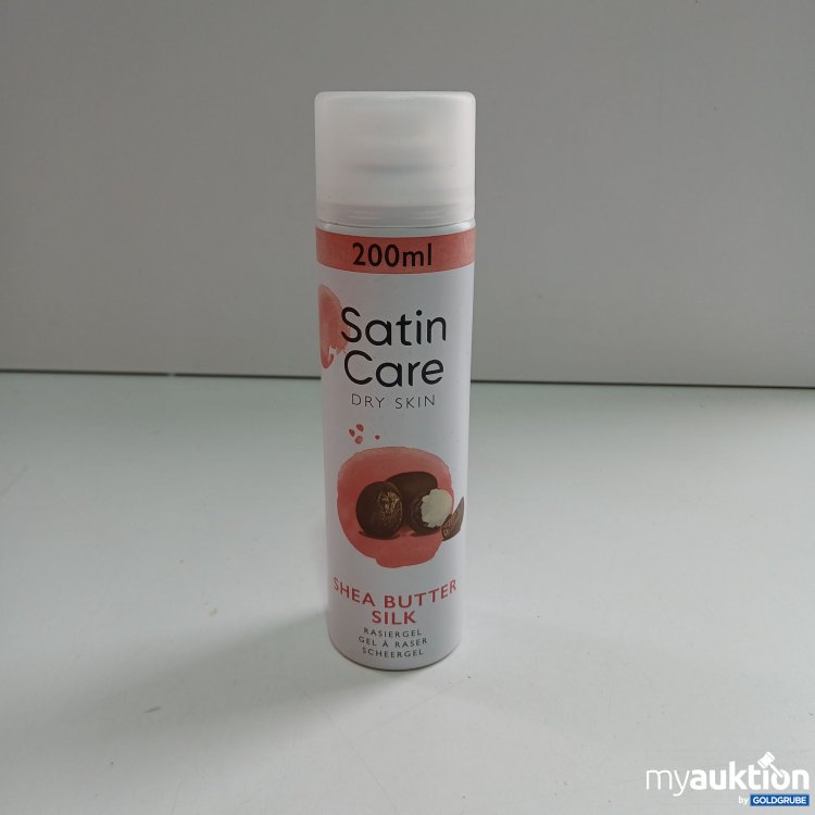 Artikel Nr. 810877 Artikel Nr. 810877: Satin Care Dry Skin Shea Butter Silk Rasiergel 200ml