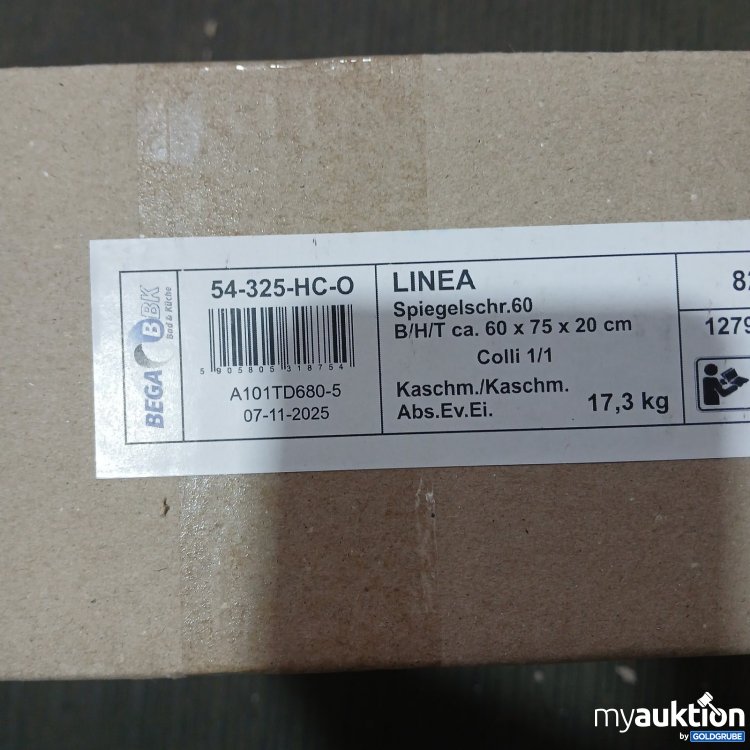 Artikel Nr. 466881 Artikel Nr. 466881: BEGA LINEA Spiegelschrank 60 ca. x 75 20 cm