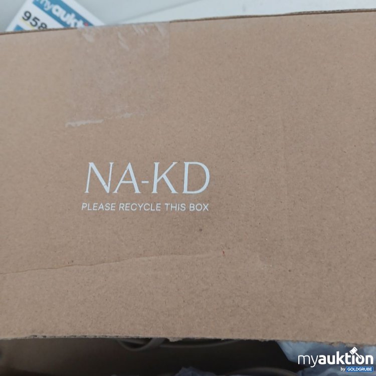 Artikel Nr. 958883: NA-KD Sandalen