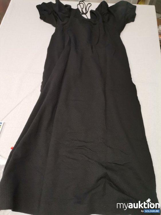 Artikel Nr. 726886 Artikel Nr. 726886: H&M Kleid